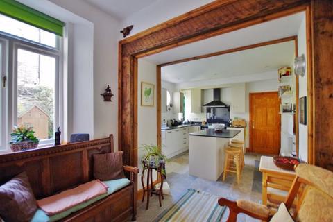 37 Lee Road, Lynton, EX35 6BS