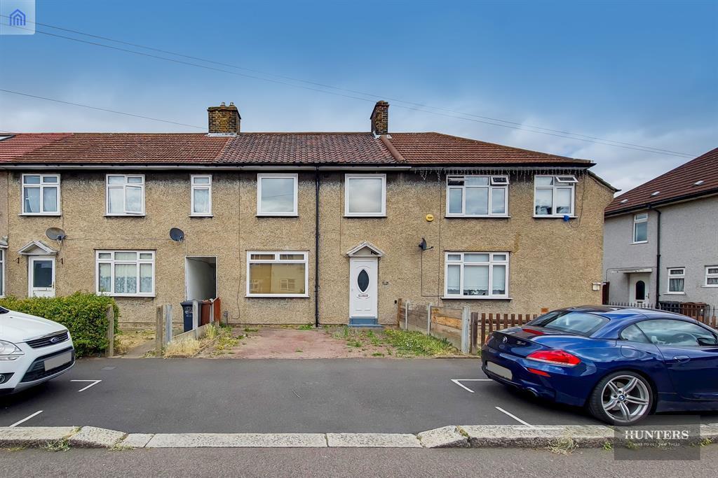 Campden Crescent, Dagenham, RM8 3 bed terraced house for sale £400,000
