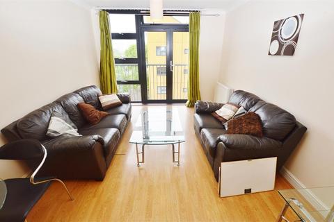 144 Maltings Close, London, E3 3TD