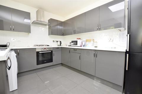 127 Tower Hamlets Road, London, E7 9DD