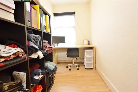 21 Adine Road, London, E13 8LL