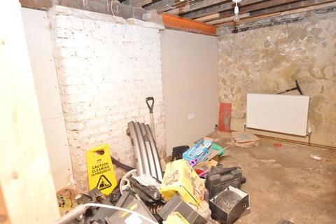 82 Portway, London, E15 3QJ