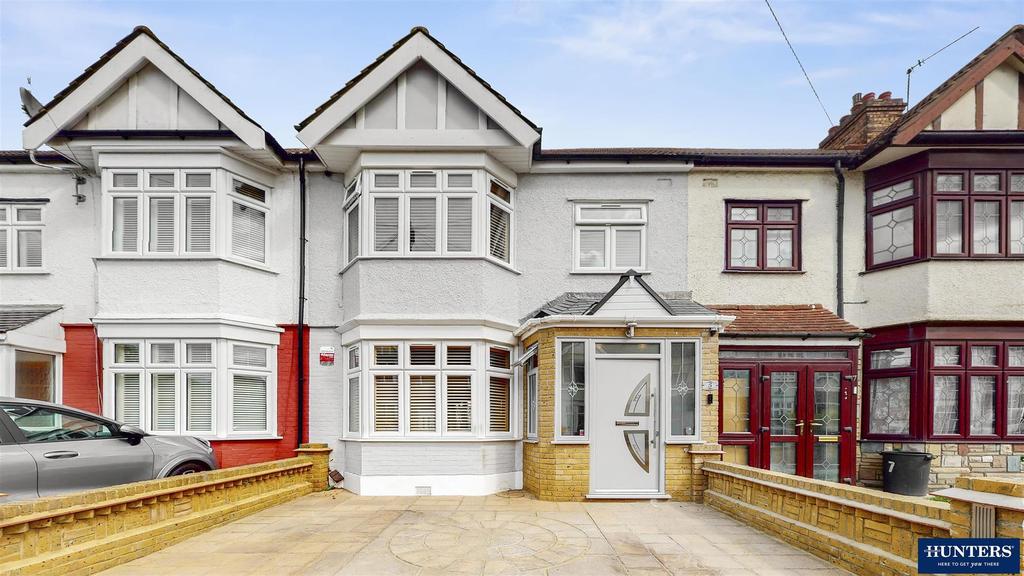 Montpelier Gardens, Chadwell Heath, RM6 4 bed terraced house for sale