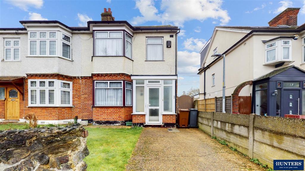 Saville Road, Chadwell Heath, RM6 3 bed semidetached house for sale