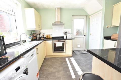 2 Barncroft Mount, Leeds, LS14 1BE