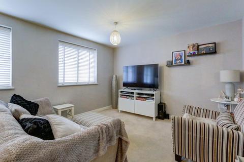 2 bedroom apartment for sale - Trevelyan Close, Shiremoor, Newcastle Upon Tyne