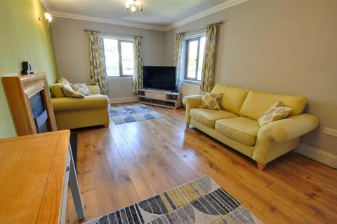 74a Pencoed Road, Burry Port, SA16 0PW