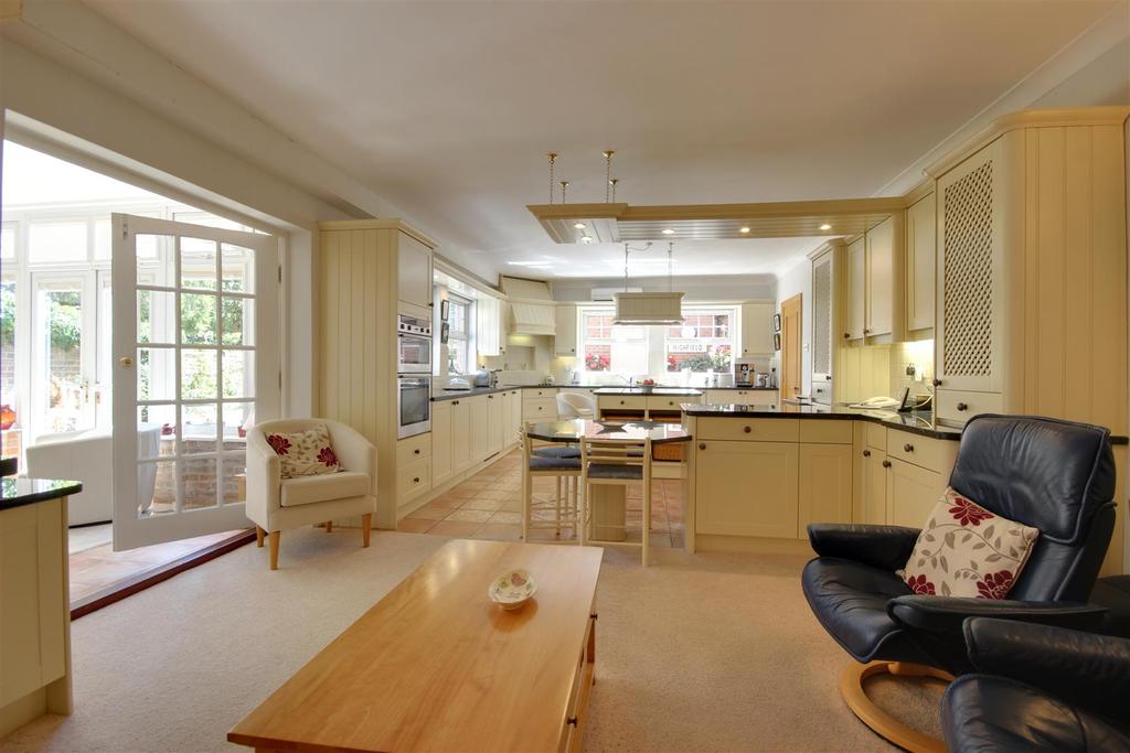 Living Kitchen