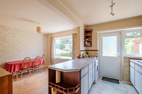 3 Castlefields Road, Brighouse, HD6 3PA