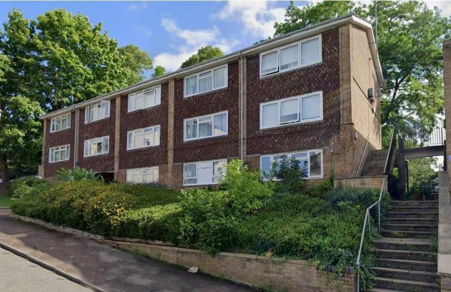 Figtree Hill, Old Town, Hemel... 2 bed flat £250,000