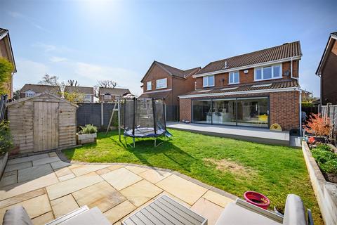 19 Culverley Crescent, Knowle, Solihull, B93 9RB