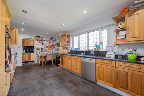 91 Copt Heath Drive, Knowle, Solihull, B93 9PQ