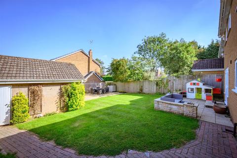 91 Copt Heath Drive, Knowle, Solihull, B93 9PQ