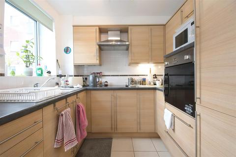 1 bedroom apartment for sale - Westonia Court, 582-592 Wellingborough Road, Northampton