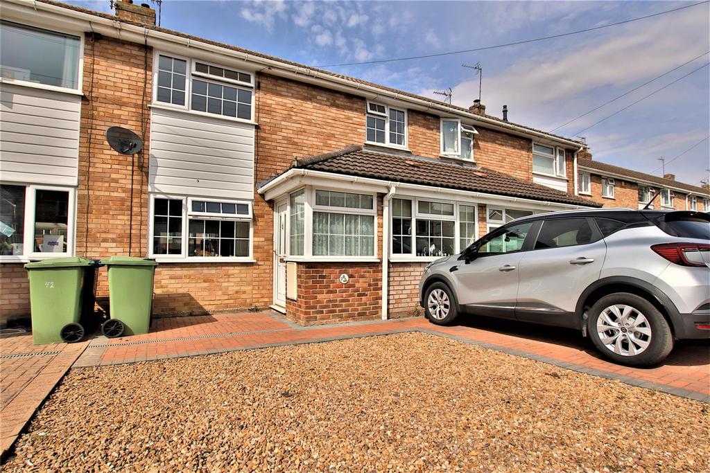 Stanford Road, Tewkesbury 3 bed terraced house £260,000