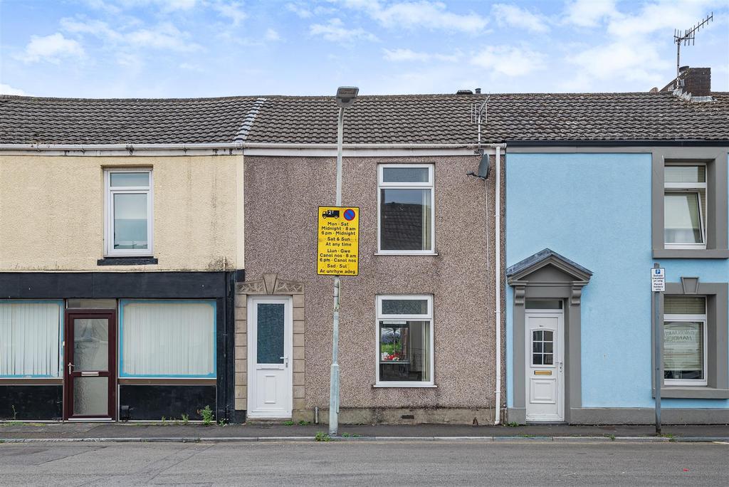 William Street, Sandfields, Swansea 2 bed terraced house for sale £
