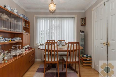 2 bedroom park home for sale, Church Park, Bradenstoke SN15 4