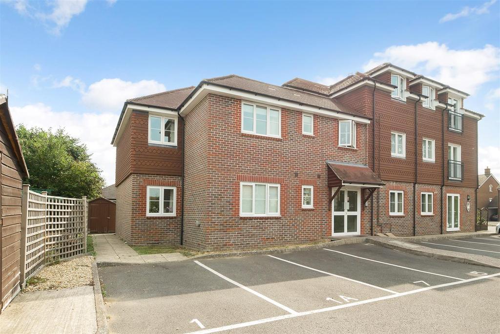 Westergate Street, Westergate 2 bed flat £950 pcm (£219 pw)
