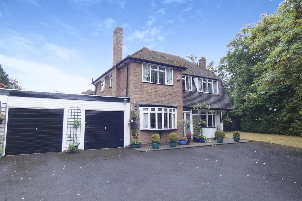 Walsall Road, Four Oaks 4 bed detached house £750,000