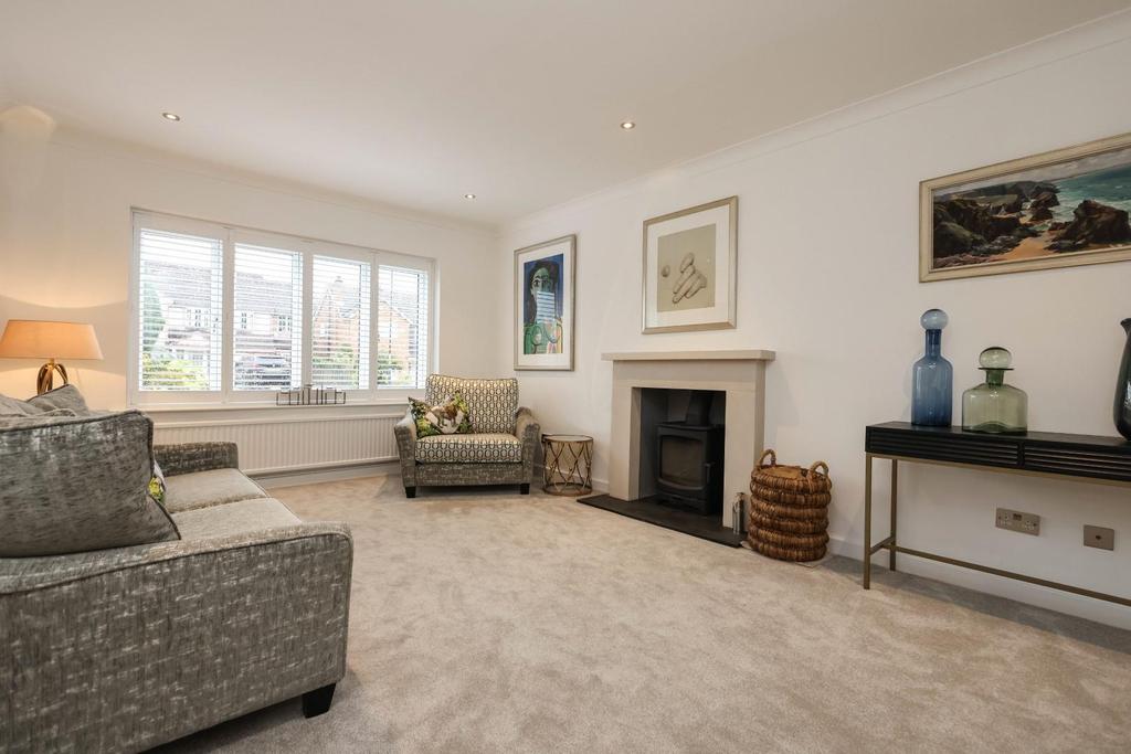 Heath Croft Road, Four Oaks 3 bed detached house £900,000