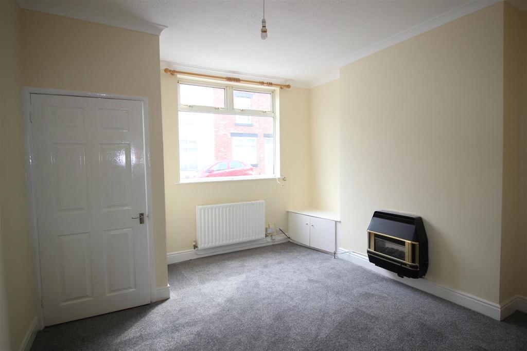 Kitchener Street, Darlington 2 bed terraced house £80,000