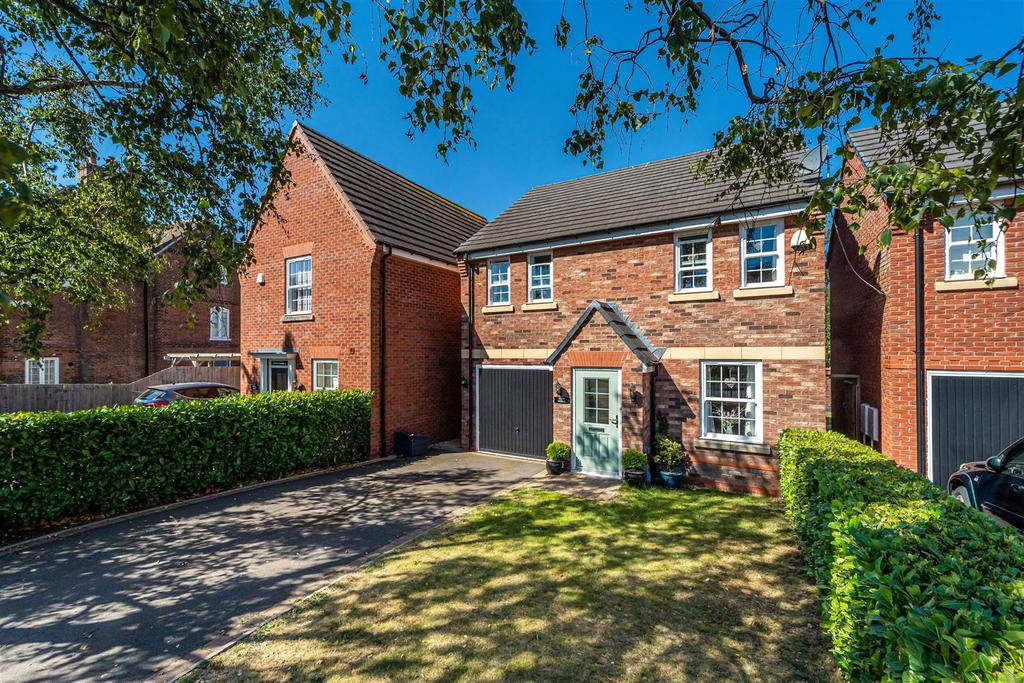 Eden House, Wombourne Road, Swindon 4 bed detached house £425,000