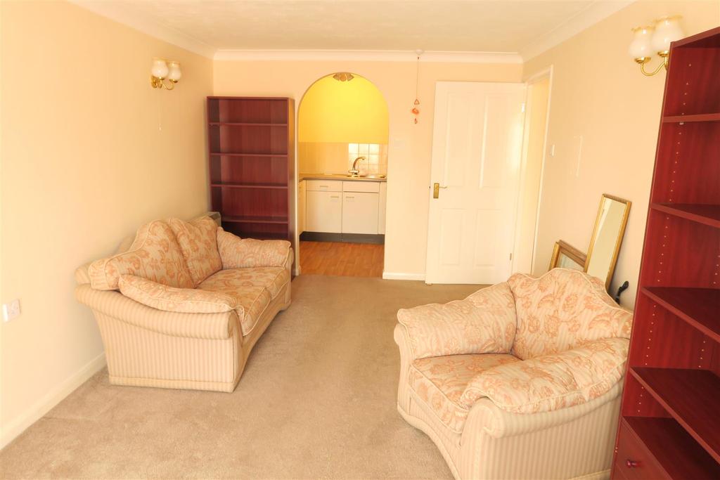 All Saints Court, Market Weighton 1 bed apartment for sale £50,000