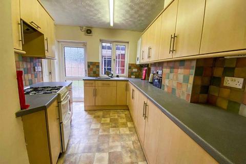 4 bedroom terraced house to rent - Centenary Road, Canley, Coventry, West Midlands, CV4 8GF