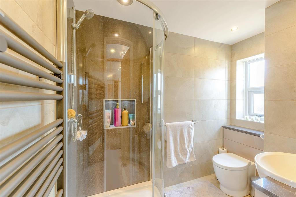 8517131-interior17.jpg