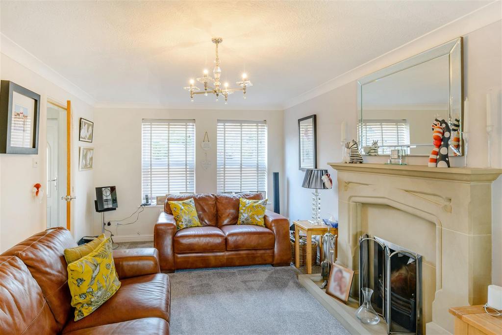 8517131-interior06.jpg