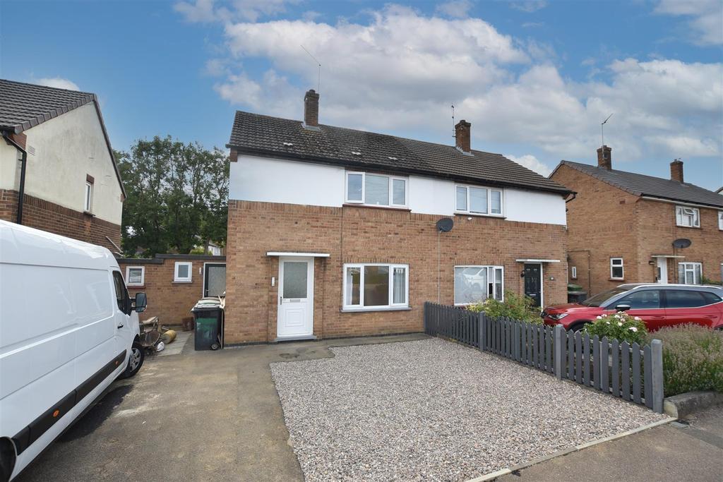 Queensway, Wellingborough 2 bed house for sale £215,000