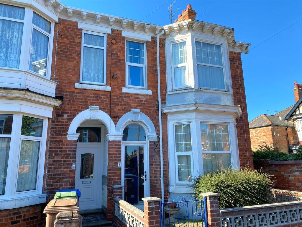 Clifford Street, Hornsea 3 bed terraced house for sale £175,000