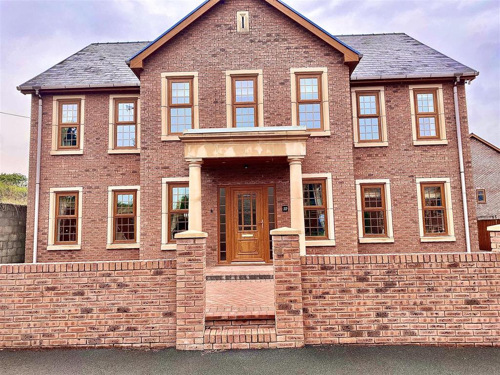 Aber Llwchwr, Llangennech, Llanelli 6 bed detached house £725,000