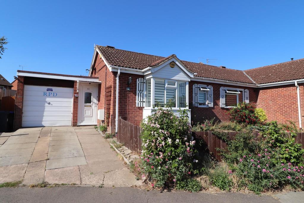Cobden Avenue, Leamington Spa 2 bed semidetached bungalow £250,000
