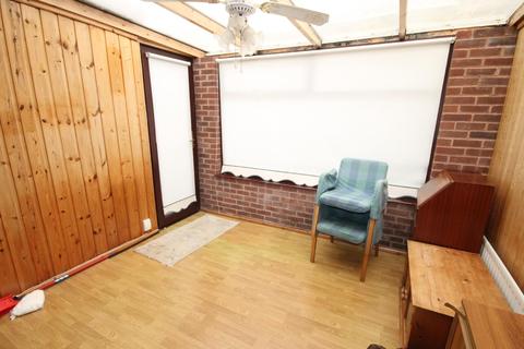 29 Allard, Tamworth, B77 2RA