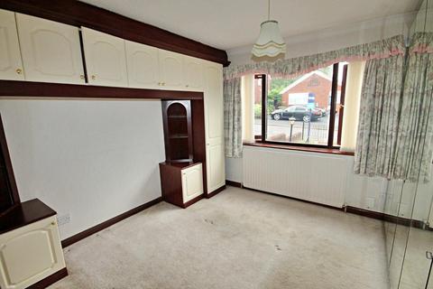 29 Allard, Tamworth, B77 2RA
