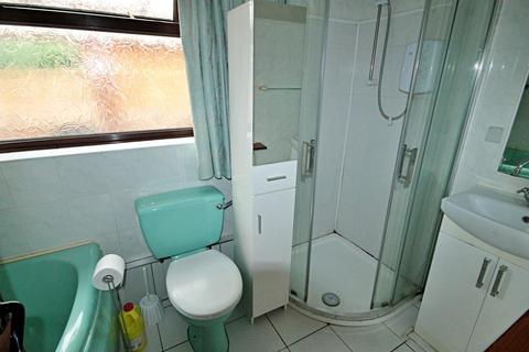 29 Allard, Tamworth, B77 2RA
