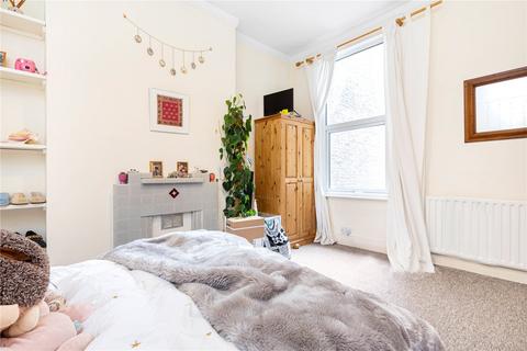 2 bedroom flat for sale, Clapham Road, London, SW9