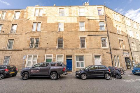 2 bedroom flat to rent, Tarvit Street, Tollcross, Edinburgh, EH3