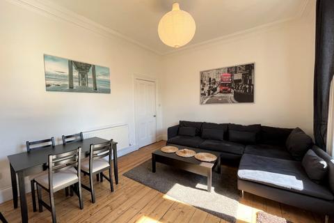 2 bedroom flat to rent, Tarvit Street, Tollcross, Edinburgh, EH3