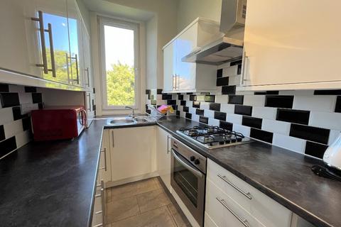 2 bedroom flat to rent, Tarvit Street, Tollcross, Edinburgh, EH3