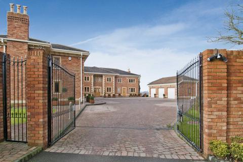 16 bedroom detached house for sale, Edgwarebury Lane, Elstree, Hertfordshire, WD6