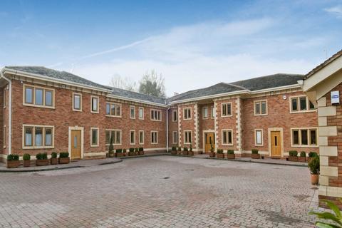 16 bedroom detached house for sale, Edgwarebury Lane, Elstree, Hertfordshire, WD6