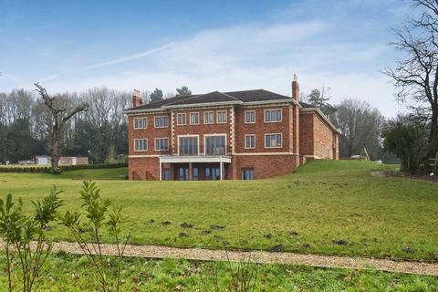 16 bedroom detached house for sale, Edgwarebury Lane, Elstree, Hertfordshire, WD6