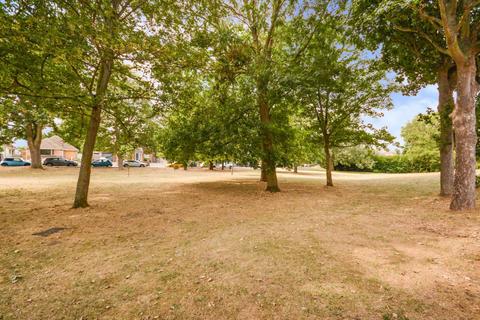 35 Quex Road, Westgate-on-sea, CT8 8AT