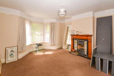 35 Quex Road, Westgate-on-sea, CT8 8AT
