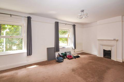 35 Quex Road, Westgate-on-sea, CT8 8AT