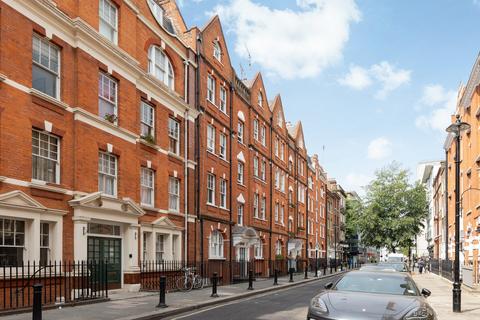 2 bedroom property to rent, Hanson Street, London, W1W