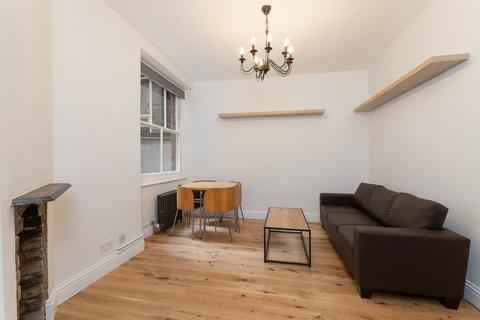 2 bedroom property to rent, Hanson Street, London, W1W