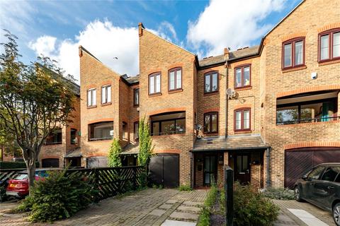 50 Plymouth Wharf, London, E14 3EL